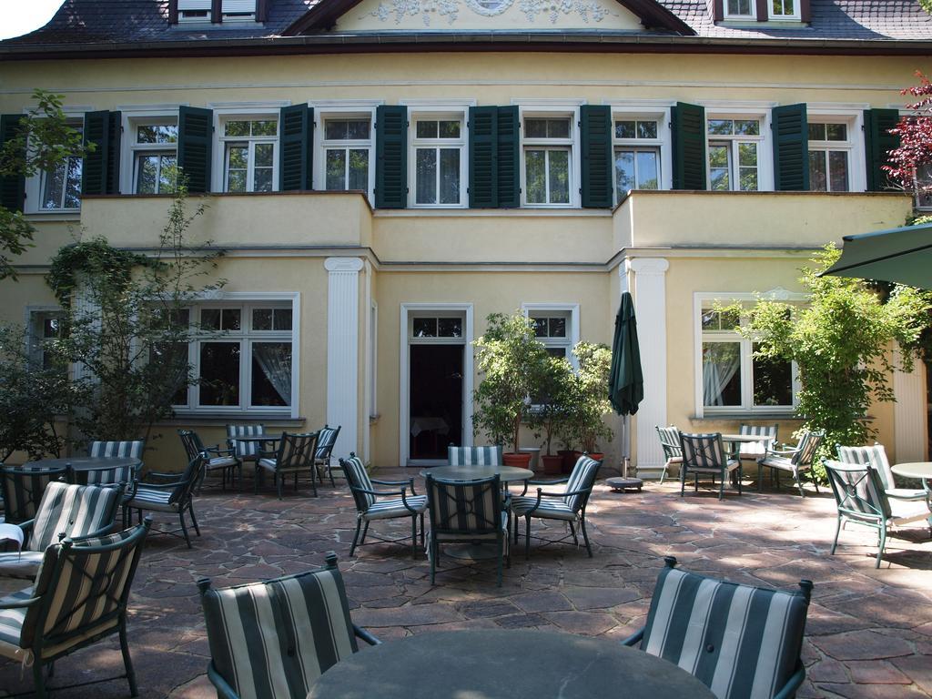 Hotel & Restaurant Bellevue Schmoelln 외부 사진