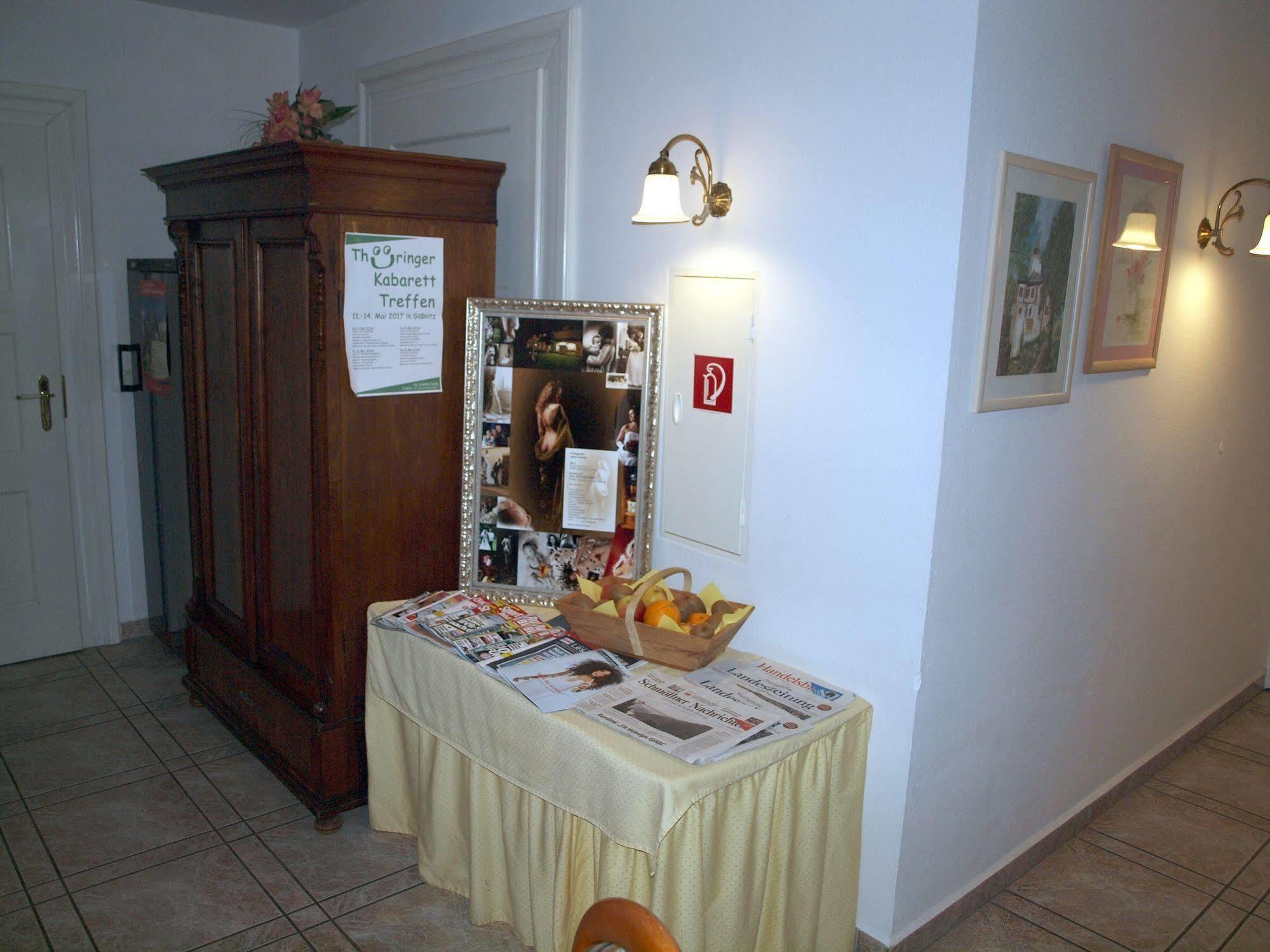 Hotel & Restaurant Bellevue Schmoelln 외부 사진